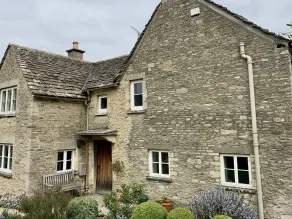 Manor Cottage - Interior