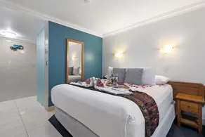 Point Samson Resort - Room