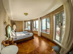 Laoshan Swan Castle Hot Spring Wellness Resort-Hot Spring Wellness Resort,Sky Infinity Pool,8 Indoor & Outdoor Hot Spring Pools,Dozens of Ocean-view Tea Pavilions,Your Secluded Wellness Paradise - Chambre