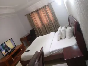 Le Ville Hotel and Suites - Quarto