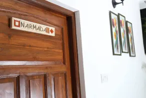 Villa Baywalk Goa - 200 meters from Morjim Beach - Quarto