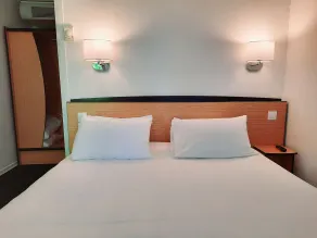 Hôtel Campanile Blois Nord - Chambre