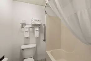 Best Western Germantown Inn - Salle de bain