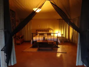 Ikweta Safari Camp - Zimmer