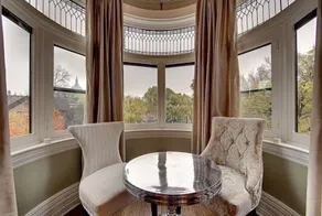 The New Victorian Mansion Bed & Breakfast - Vue de la chambre
