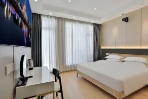 Yinshu Lunasvilla Courtyard Garden Resort Hotel - Room