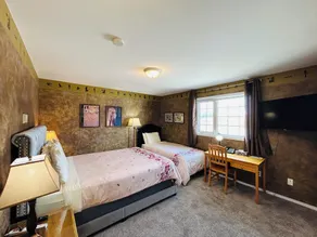 Midnight Sun Inn - Chambre