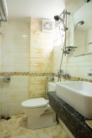 Titanic 2 Hotel - Baño