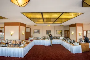 Usta Park Hotel - Restaurant