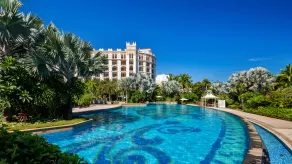Crowne Plaza Resort Sanya Bay by IHG - Pool