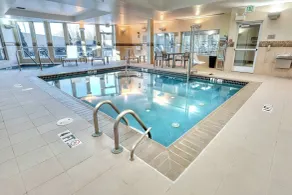 Courtyard by Marriott York - Piscine