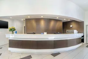 Best Western Posada Royale Hotel & Suites - Réception