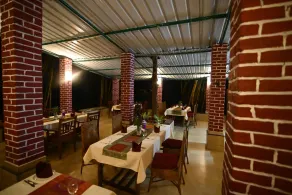 Rosewood Resort - Restauration