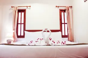 Bangtao Village Resort - SHA - Chambre