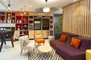 Aparthotel Adagio Access Dijon République - Coin salon dans le hall