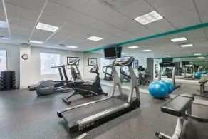 Holiday Inn Express Hotel & Suites Bentonville by IHG - Salle de remise en forme