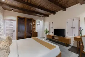 AbhiRaj Villa - Living area