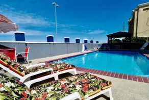 Days Inn & Suites by Wyndham Thibodaux - Pool