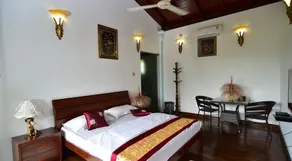 Thevni Holiday Resort - Chambre