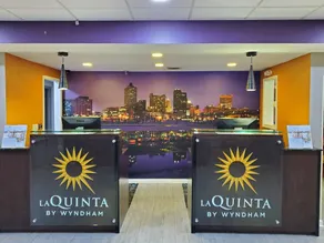 La Quinta by Wyndham Memphis Airport Graceland - Réception