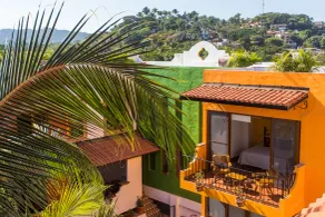 Casa Lotería -Pueblito Sayulita- Colorful, Family and Relax Experience with Private Parking and Pool - Vue de la chambre