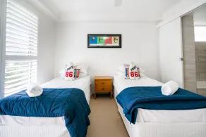 Cashelmara Beachfront Apartments - Room
