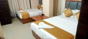 Hotel Crystal Palace Near US Consulate BKC - Camera