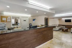 Rodeway Inn Clearwater-Dunedin - Lobby