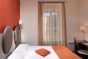 Hôtel Arverna Vichy - Chambre