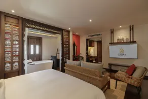 Akira Thaphae Hotel - Zimmer