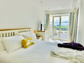 Parlour Barn - Room