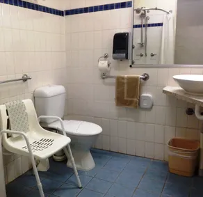 Winchester Motel - Bathroom