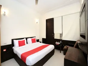 Hotel City Paradise - Room