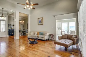 Easy Access to I-10: Prairieville Extended Stay - Innenbereich