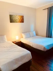 Peninsula Hostel - Room