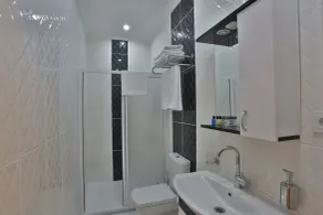 Bon Hotel City & Resort - Bathroom