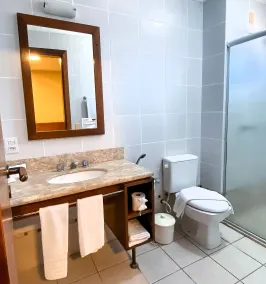 Estalagem Vila Suzana - Quadra de Beach Tennis Indoor - Bathroom