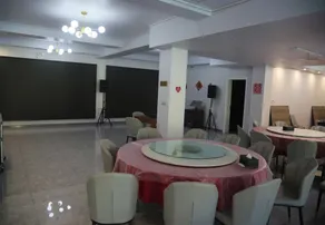 Yuetong Hotel Near Mutianyu Great Wall - Restaurant
