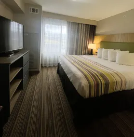 Country Inn & Suites by Radisson, Wytheville, VA - Room