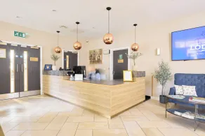 The Lodge Hotel - Reception