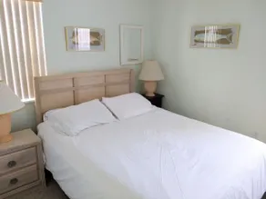 Seahorse Landing #503 Gulf Front Vacation Condo - Zimmer