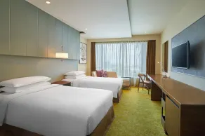 Renaissance Ahmedabad Hotel - Room