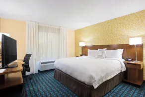 Fairfield Inn & Suites by Marriott Belle Vernon - Zimmer