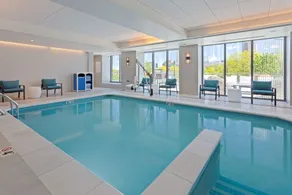 Hilton Garden Inn Boston Brookline, MA - Piscine