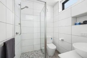 Peppertree Apartments - Badezimmer