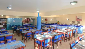 Flat Porto Praia Boulevard - Restaurant