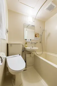 Sai Hotel - Bathroom