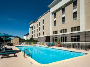 Hampton Inn & Suites Mobile I-65@ Airport Blvd - Piscine