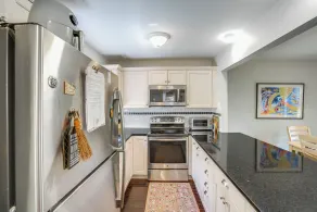 Ski, Hike & More: Year-round Gem in Windham - Innvendig