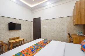 FabHotel Classic Heights - Near Yelahanka Railway Station - Room
